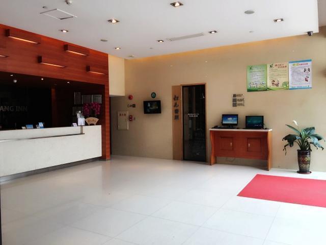 Jinjiang Inn Qingyuan Qingxin Avenue Mountain View Exterior photo